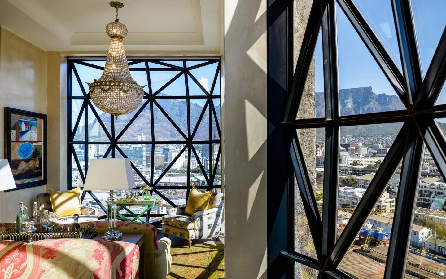 Afrika Südafrika Kapstadt The-Silo ts-rooms-penthouse-lounge-view_1920