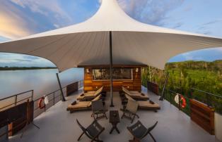 Aqua Expeditions Aria Amazon New 8-2015 Aria Amazon Outdoor Lounge - High Resolu