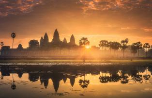 Kambodscha shutterstock Asien_Cambodia_SiemReap_AngkorWat_Sunrise_shutterstock_1