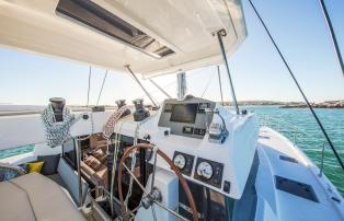 Moorings 5000 5000_Helm