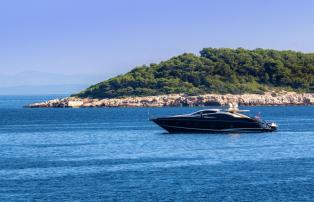 Kroatien yacht1