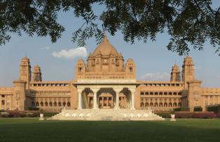 Asien Indien Jodhpur Umaid Bhawan Palace H4GHM_27652815_Palace Exterior 1_1920