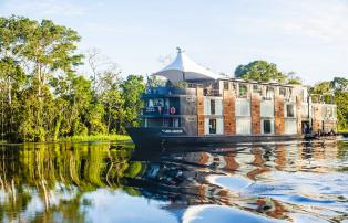Aqua Expeditions Aria Amazon New 8-2015 Aria Amazon Exterior View 2 - High Resol