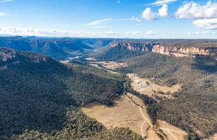 Australien Shutterstock Australien_Wolgan Valley_Vogelperspektive_shutterstock_1