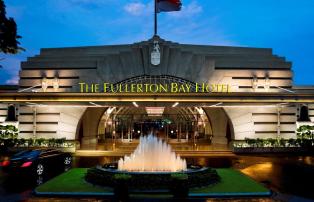 Asien Singapur The Fullerton Port Fairy Facade (Night) - The Fullerton Bay Hotel