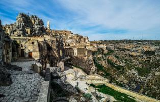 Sextantio Le Grotte - Matera daria-sinkevich-OsTTq_tfw0k-unsplash