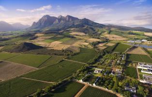 Afrika Südafrika Winelands Babylonstoren 1.Babylonstoren on the slopes of the Si