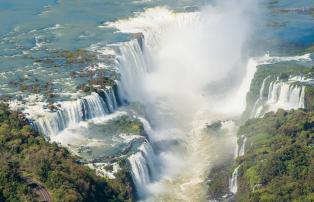 Iguazu Iguazu (2)