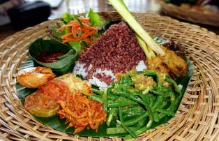 Asien Indonesien Indonesia - Traditional Indonesian food_1920