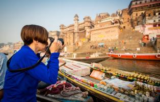 Asien Indien Abercrombie Varanasi GEN006429_1920