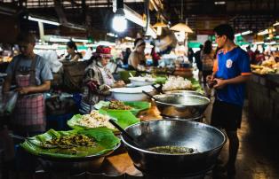 Asien Thailand Asian Trails Bangkok Food market Chiang Mai - Warowot Market_1920