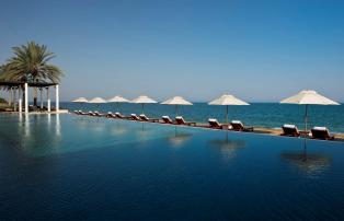 Asien Arabien Select Luxury Arabien - Oman The Chedi Muscat Pool © The Chedi Mus