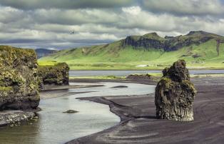 Island schwarzer Strand