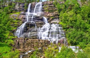 Norwegen Wasserfall Bergen