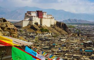 China shutterstock China_Tibet_Shigatse_shutterstock_1920