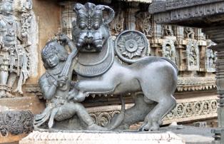 Indien shutterstock Asien_Indien_Hampi_ChennakesayaTemple_Detail_shutterstock_19