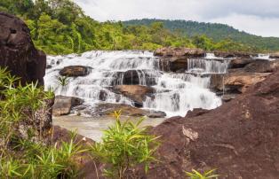 Kambodscha shutterstock Asien_Cambodia_CardamomMountains_Waterfall_shutterstock_