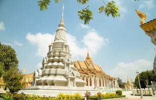 Kambodscha shutterstock Asien_Cambodia_PhnomPanh_RoyalPalace_SilverPagoda_shutte