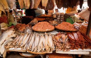 Kambodscha shutterstock Asien_Cambodia_PhnomPenh_CentralMarket_Detail_shuttersto