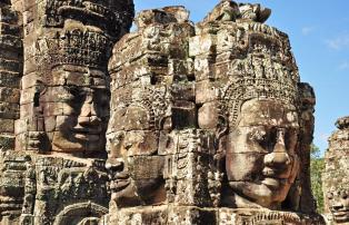 Kambodscha shutterstock Asien_Cambodia_SiemReap_BayonTemple_Heads_shutterstock_1