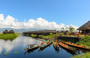 Myanmar shutterstock Asien_Myanmar_InleLake_IndeviBoats_shutterstock_1920