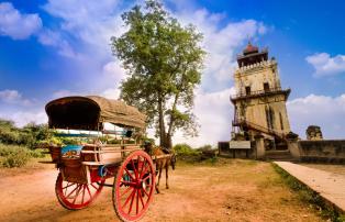 Myanmar shutterstock Asien_Myanmar_Mandalay_Inwa_HorseCart_shutterstock_1920