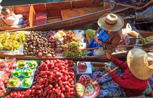 Thailand shutterstock Thailand_Bangkok_Damnoen floating market_shutterstock_1920