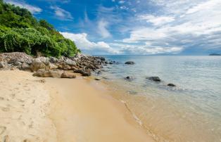 Vietnam Shutterstock Vietnam_Cu Lau Cham_Starnd_shutterstock_1920