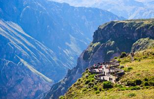 Colca Cruz Del Condor