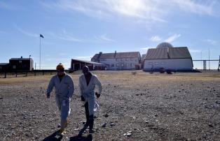 Europa Norwegen Spitzbergen Isfjord Radio Adventure Hotel Isfjojrdradio_Sauna_Ba