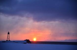 Europa Norwegen Spitzbergen Isfjord Radio Adventure Hotel IsfjordRadio_Winter_Ba