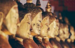 Asien Thailand Bangkok - Buddha statues_1920