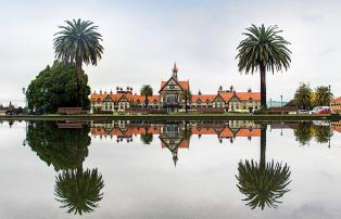 Neuseeland shutterstock New Zealand_Rotorua_MuseumRotorua_shutterstock_1920