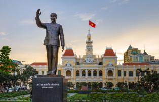 Vietnam Shutterstock Vietnam_Ho Chi Minh_Statue Ho Chi Minh_shutterstock_1920