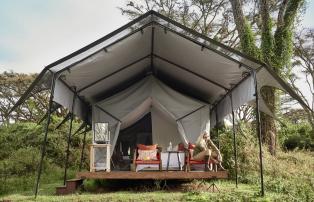 Sanctuary Kichakani Serengeti Camp SR002255