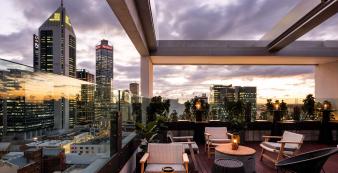 Australien_NZ_Polynesien Australien Western Australia Perth QT Perth Rooftop at 