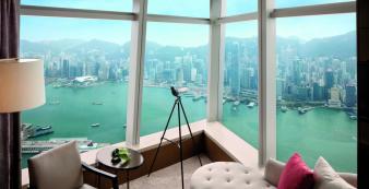 Asien China Hong Kong The Ritz-Carlton Hong Kong Deluxe Victoria Harbour Suite (