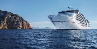 Hapaq LLoyd Cruises MS EUROPA 2 1_1920