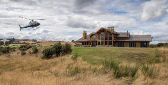 Australien_NZ_Polynesien Neuseeland Südinsel Te Anau Fiordland Lodge FrontOwners