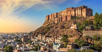 Indien Rajasthan Shutterstock_ Mehrangarh Fort Jodhpur