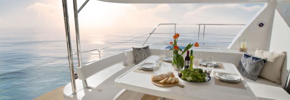 Moorings 514PC 514PC_rear of the yacht