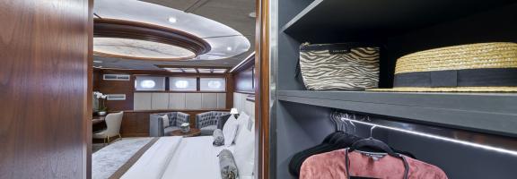 Lady Gita LG Aft Master Cabin walk-in wardrobe (2)
