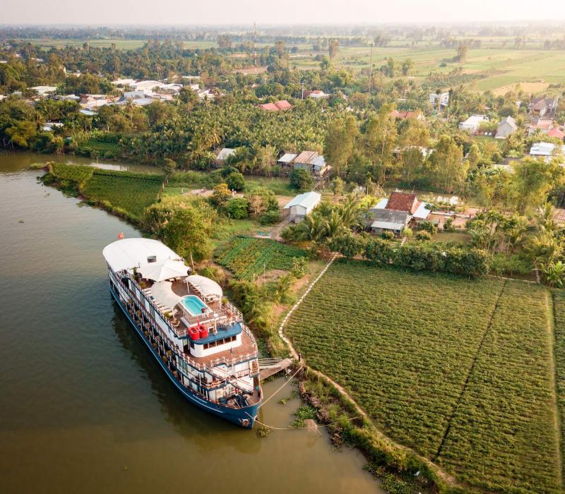 Heritage Line Jayavarman Heritage Line - Mekong - Jayavarman - Ship 2_1920