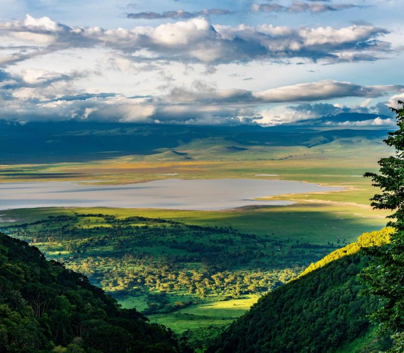 Tanzania shutterstock Ngorongoro_Panorama_shutterstock_1920